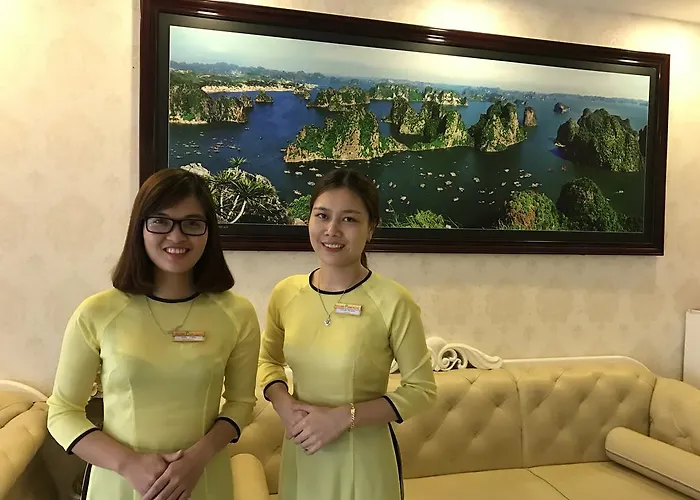 Khách sạn Park 2*